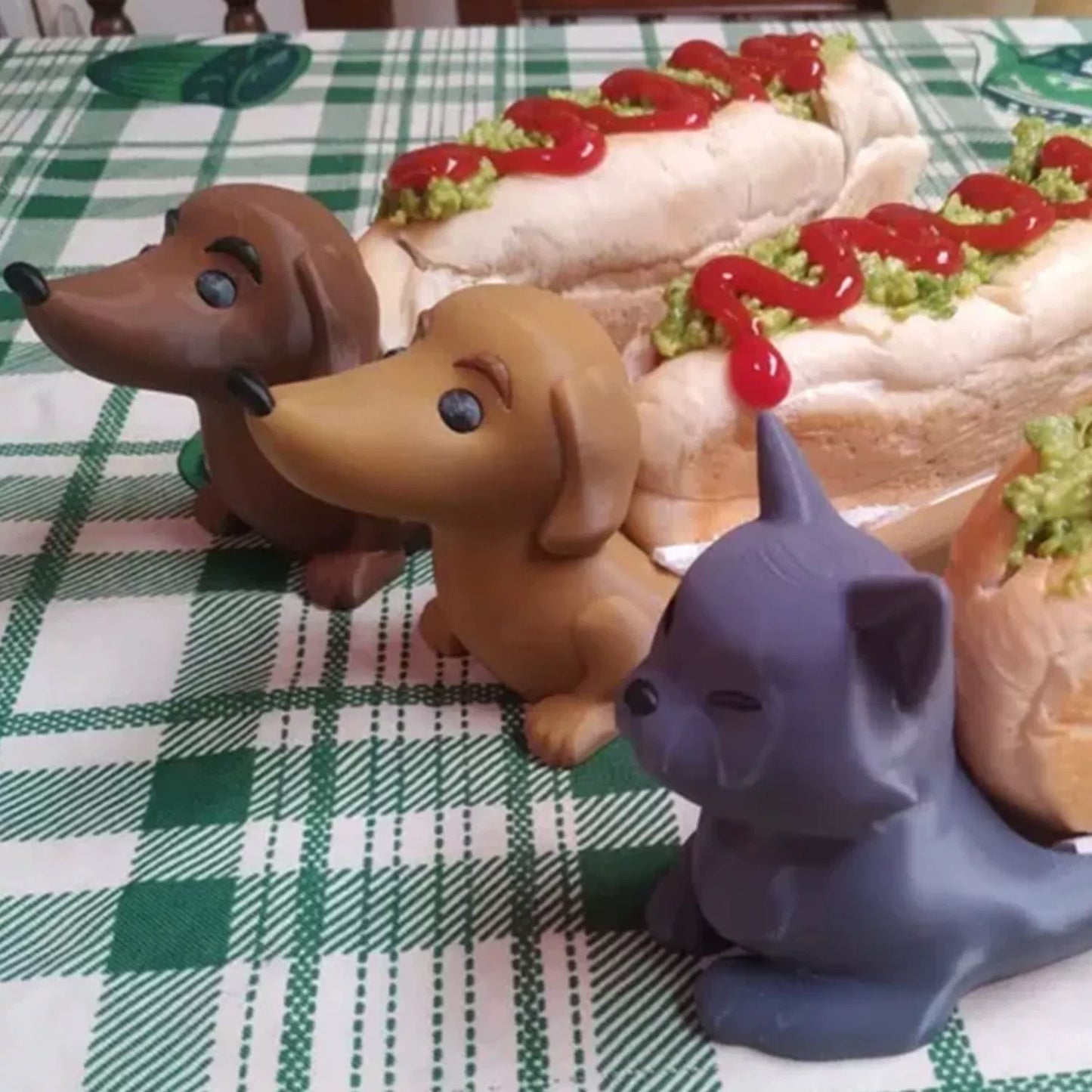 Light Brown Creative Dachshund Hot Dog Tray - Cute Dog-Shaped Sandwich Holder with 3D Decor